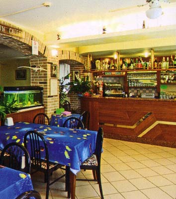 bar